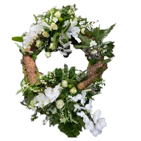 Wreath white with bark Title «CityFlowers Dubai» in Dubai»