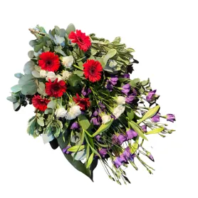 Bouquet for laying purple-white-red Title «CityFlowers Dubai» in Dubai»