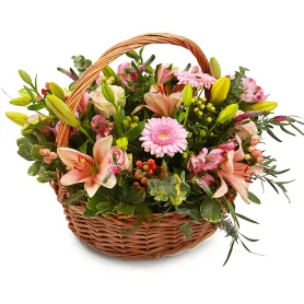 Flower аrrangement Vera Title «CityFlowers Dubai» in Dubai»
