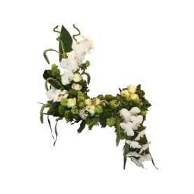 Украшение с орхидеями Заголовок «CityFlowers Dubai» в Дубай»
