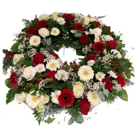 Wreath is red and white Title «CityFlowers Dubai» in Dubai»